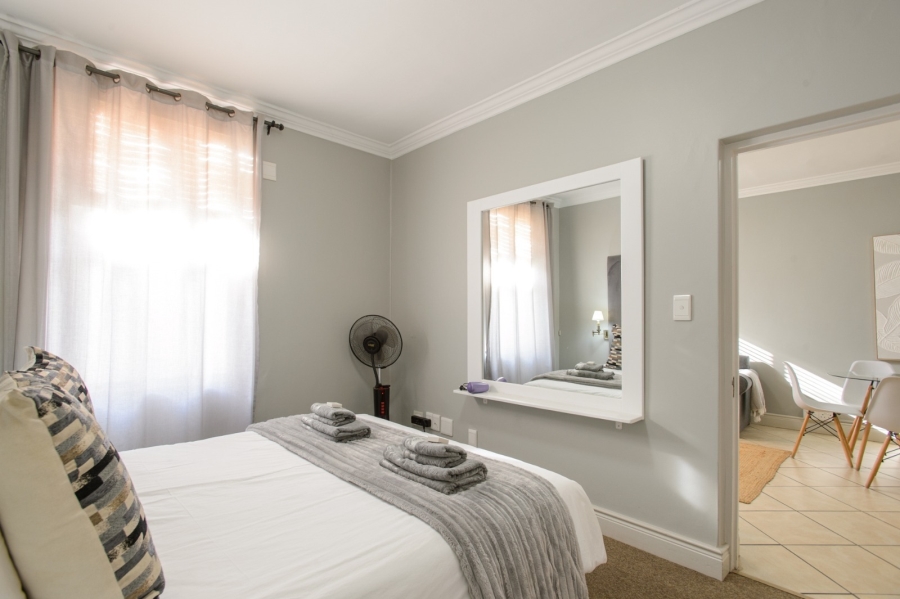 1 Bedroom Property for Sale in Stellenbosch Central Western Cape